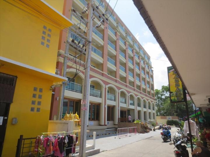 Dhotel Pattaya Nong Prue Eksteriør billede